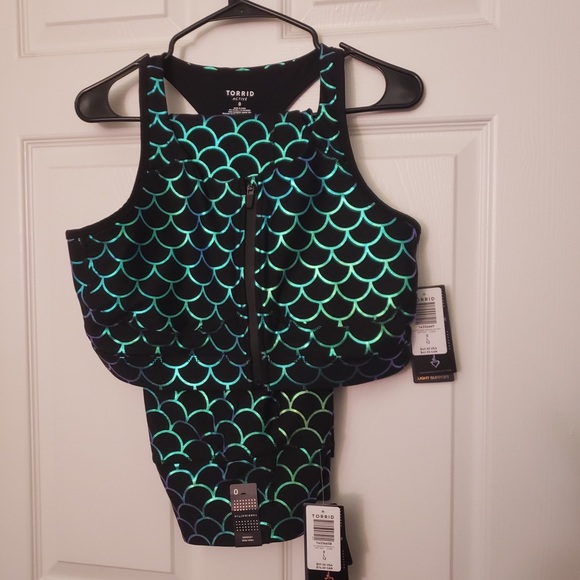 Torrid Mermaid Activewear Set - Picture 6 of 10
